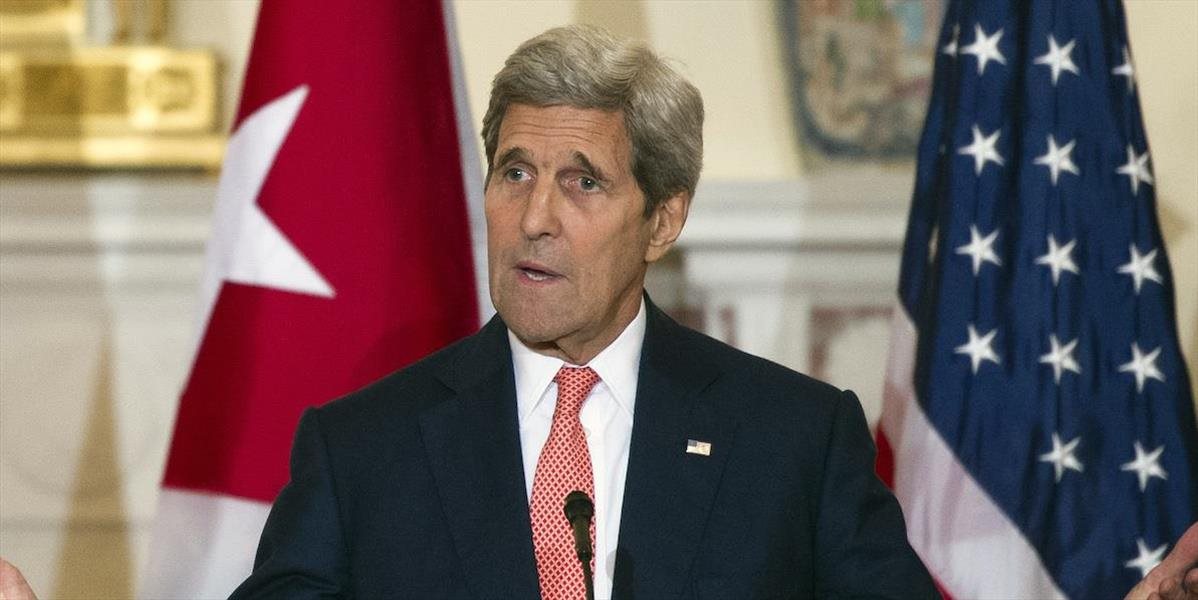 Kerry: USA momentálne nemajú dôvod meniť dohodu o prenájme Guantánama