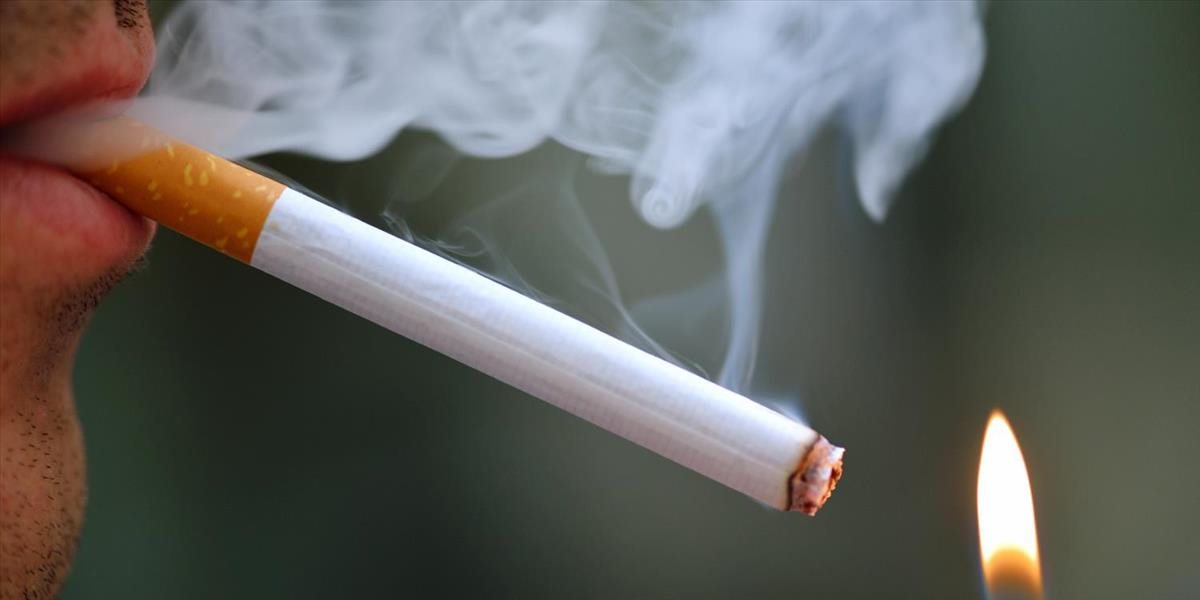 V Anglicku by balíček cigariet mohol čoskoro stáť až 15 libier