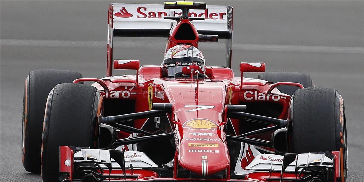 F1: Räikkönen verí v budúcnosť vo Ferrari