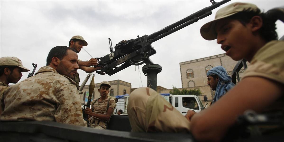 Jemenskí vojaci verní prezidentovi posilnili obliehanie al-Anadu