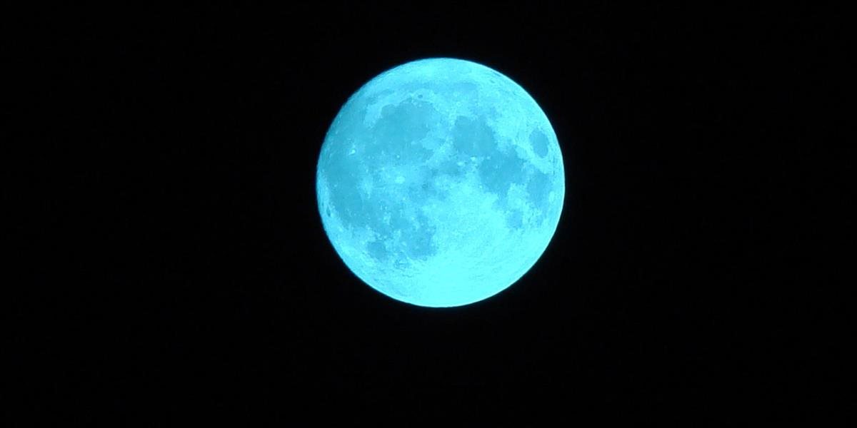 Zajtra bude Modrý mesiac: Jedinečný astronomický jav