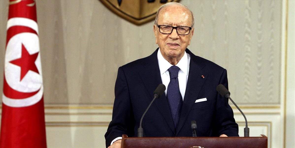 Tuniský prezident predĺžil mimoriadny stav o ďalšie dva mesiace