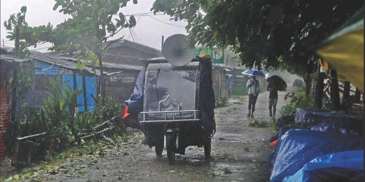 Tropický cyklón si v Bangladéši vyžiadal štyri obete na životoch