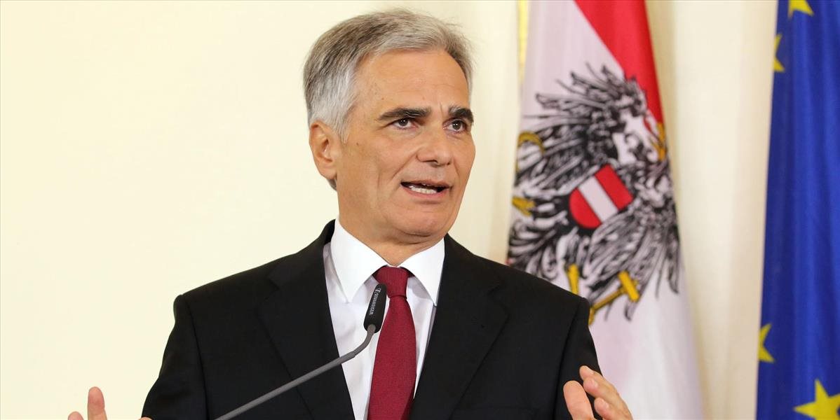 Rakúska vláda plánuje pozmeniť ústavu kvôli umiestňovaniu azylantov