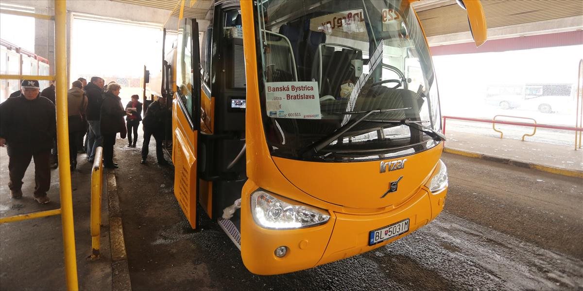Student Agency a RegioJet chcú prijať 50 nových vodičov autobusov