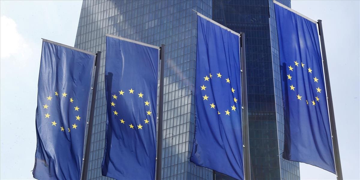 Agentúra Standard & Poor's zhoršila výhľad ratingu Európskej únie na negatívny