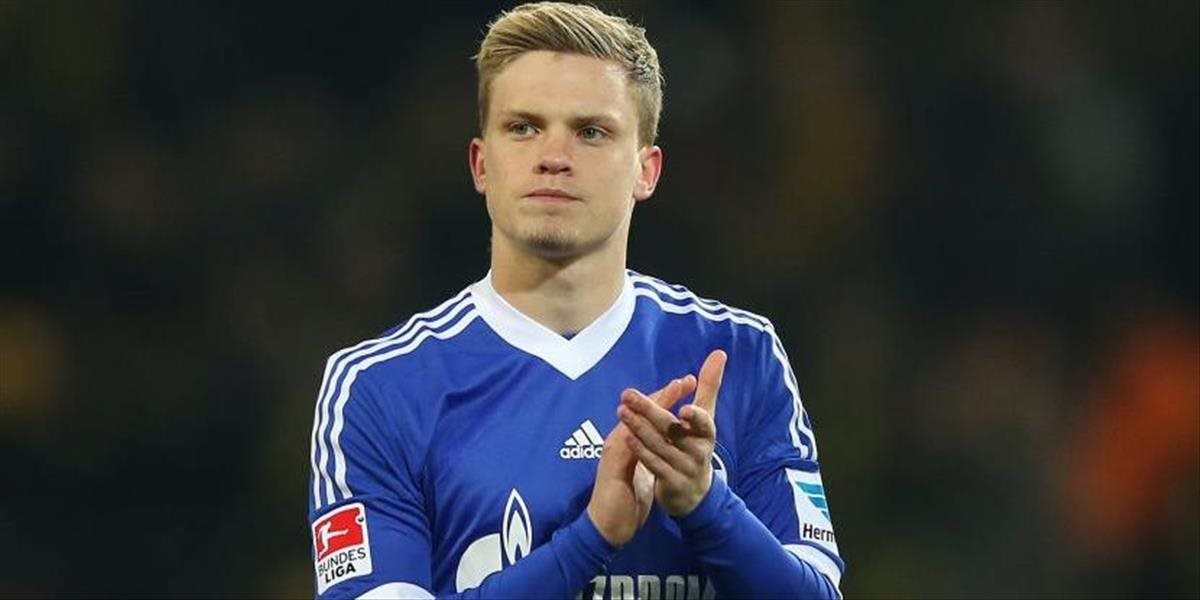 Augsburg podpísal kontrakt s obrancom Maxom, Rahman mieri do Chelsea