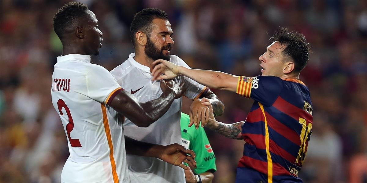 VIDEO  Napätie na barcelonskom trávniku, Messi sa dostal do sporu s Yangom-Mbiwom