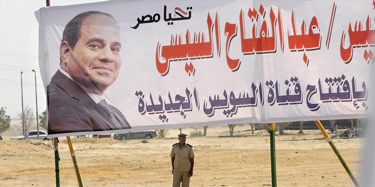Egyptský prezident Sísí otvoril rozšírený Suezský prieplav