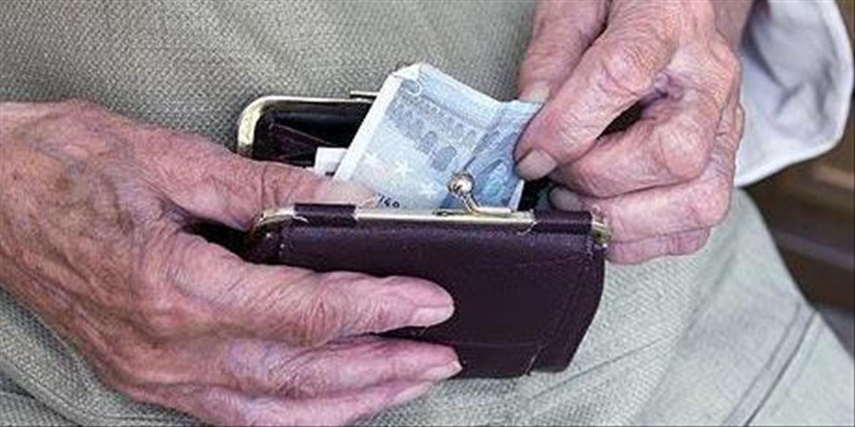 Ďalšia dôchodkyňa naletela podvodníkovi: Vylákal od nej 500 eur
