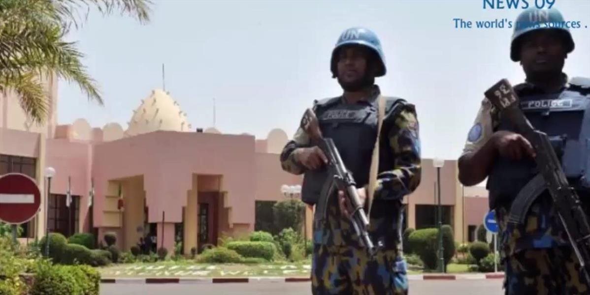 Útok islamistov na hotel v Mali: Zomrelo 9 ľudí, rukojemnícka dráma sa skončila