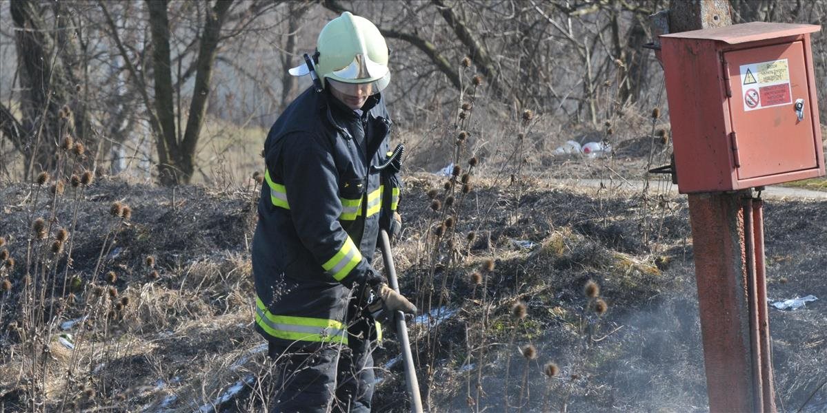 V ČR vzniklo od začiatku mesiaca 11 veľkých požiarov