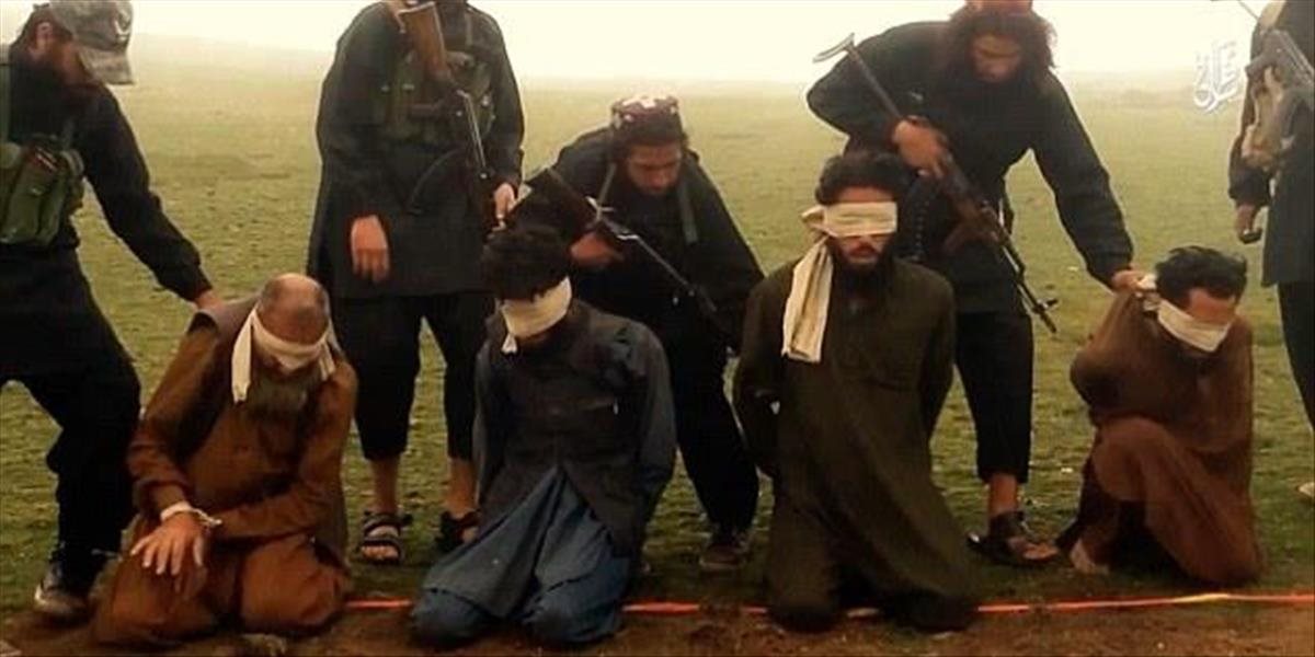 Taliban odsúdil popravu kmeňových vodcov militantmi z IS
