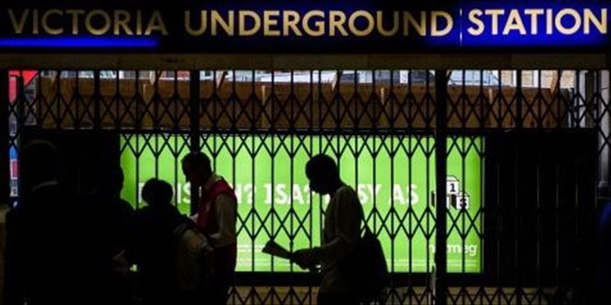 Nočná prevádzka londýnskeho metra odložená kvôli augustovým štrajkom?