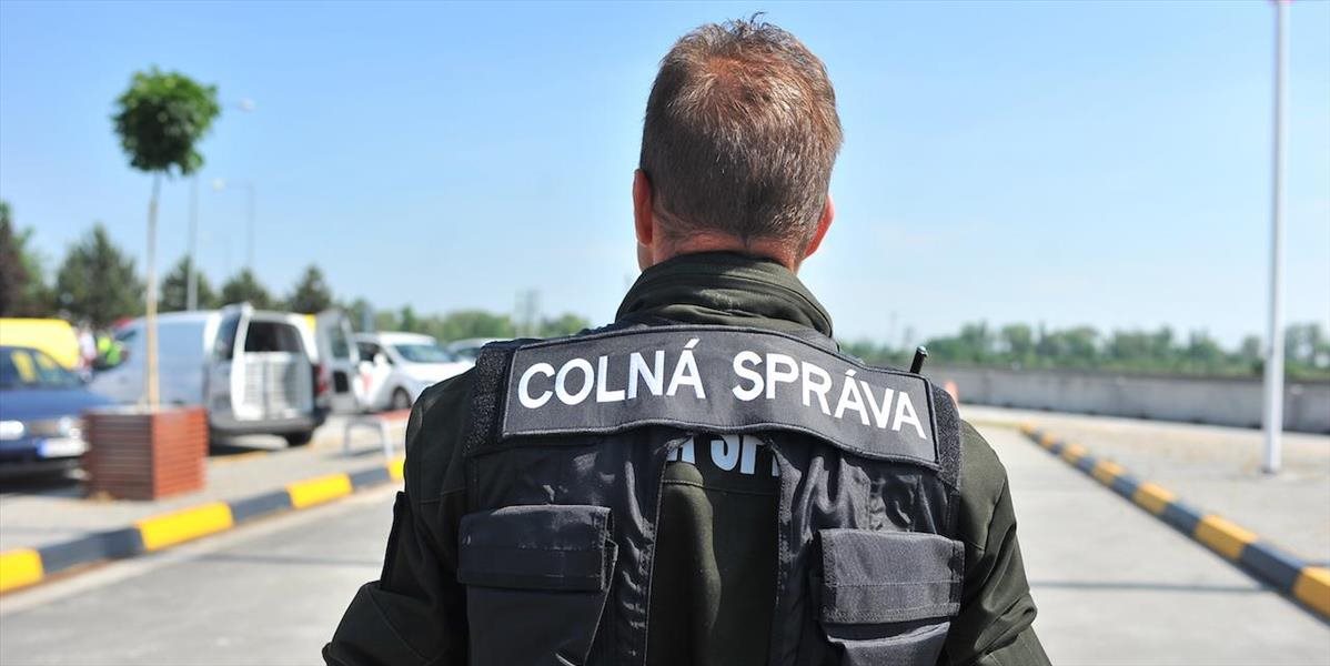 Colníci zistili na hranici s Maďarskom za štyri dni 28 prípadov porušenia zákona