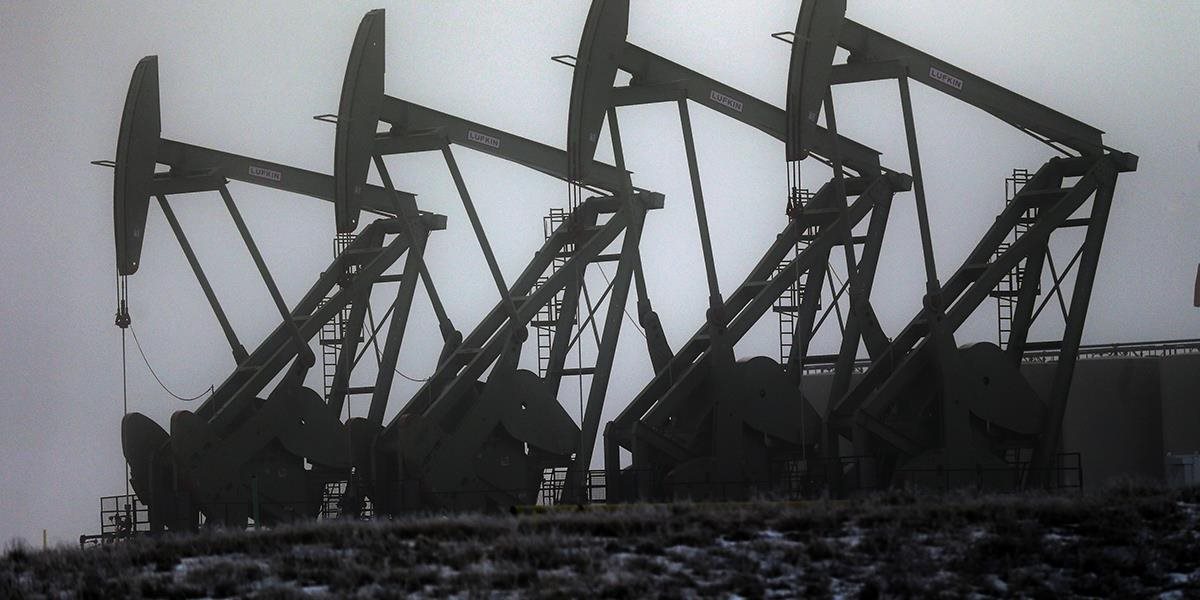 Cena americkej ropy WTI klesla na najnižšiu hodnotu takmer za 6,5 roka
