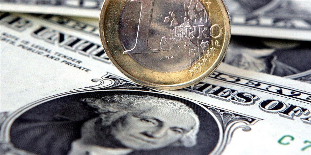 Euro posilnilo voči doláru, podporila ho dohoda o gréckom programe