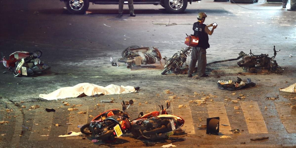 VIDEO V thajskom Bangkoku explodovala bomba: Zabila najmenej 27 ľudí a 78 je zranených