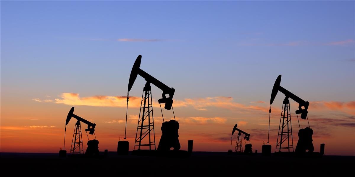 Ceny ropy sa vrátili k poklesu, cena WTI sa pohybuje okolo 42,5 USD/barel