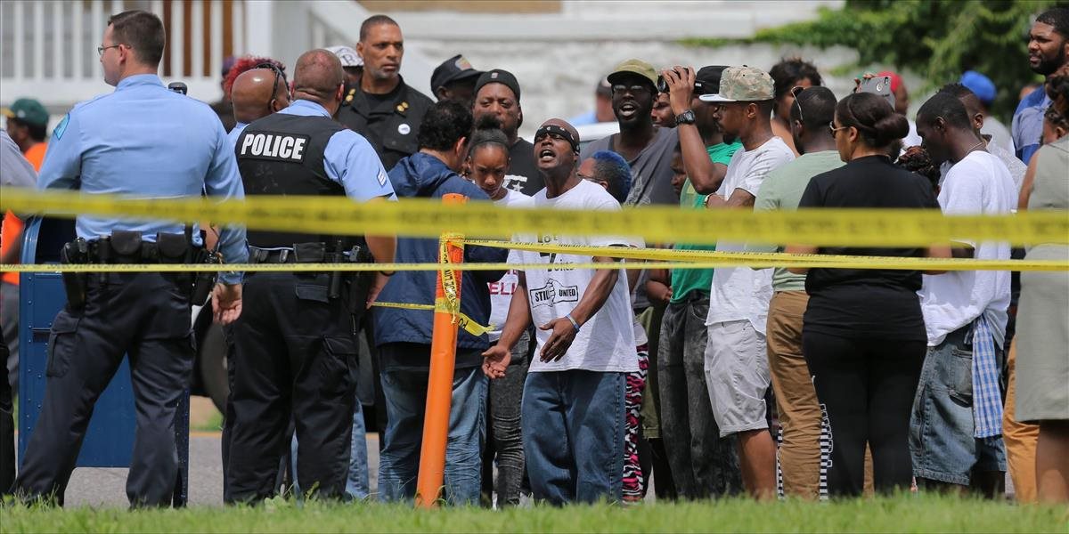 FOTO Polícia v St. Louis zastrelila podozrivého černocha, vzniklo nové rasové napätie