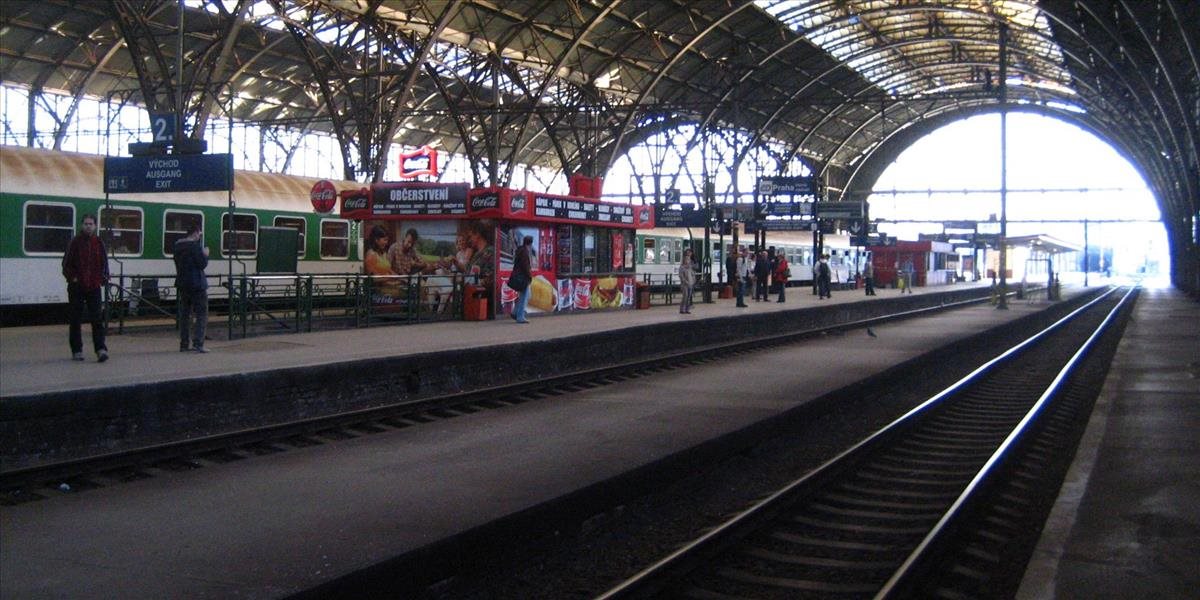 Pražské hlavné nádražie uzavreli pre anonymnú bombovú hrozbu