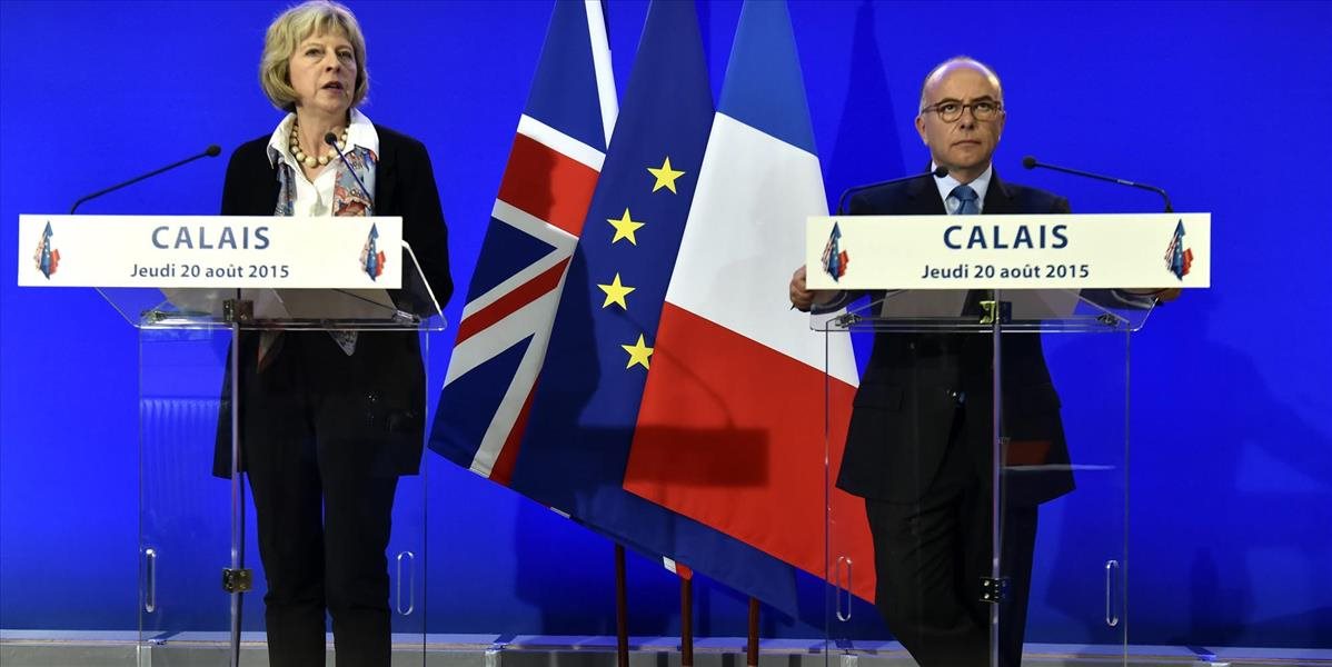 Británia a Francúzsko podpísali dohodu o riešení problému migrantov v Calais