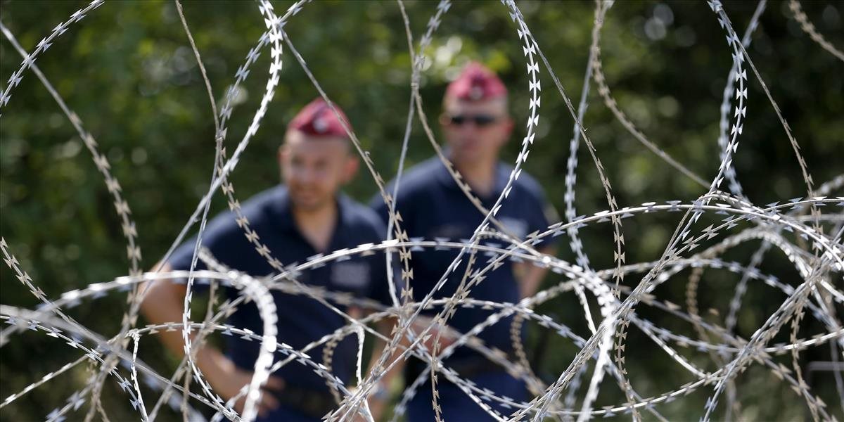 Maďarsko začalo formovať policajné jednotky na stráženie hraníc so Srbskom