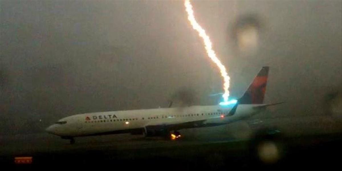 VIDEO Hororová scéna ako z filmu: V tom lietadle by ste asi nechceli sedieť