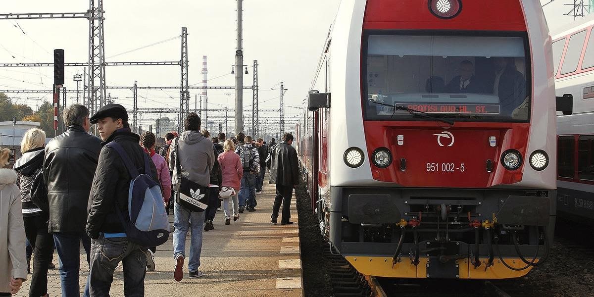 Štátna ZSSK odviezla za prvý polrok vo vlakoch 27,4 milióna ľudí