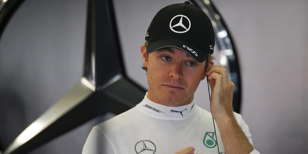 F1: Rosberg najrýchlejší napriek prasknutej pneumatike