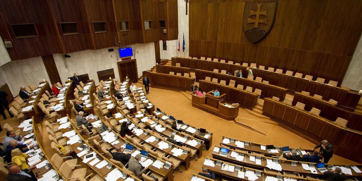 Parlament otvorí 1. septembra svoje brány verejnosti