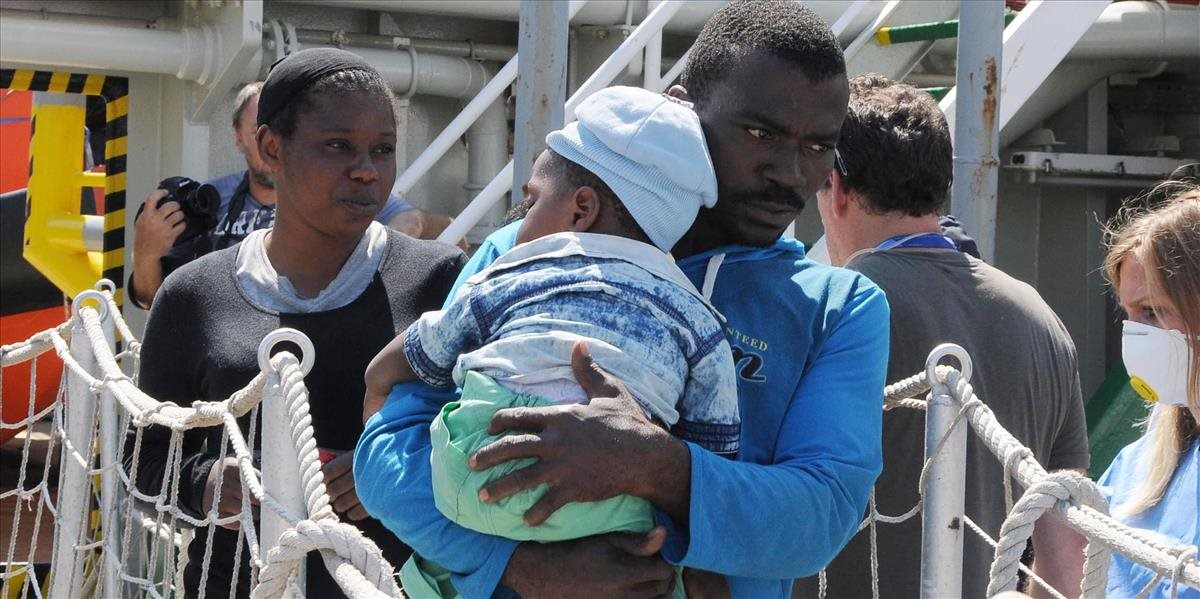 V Taliansku za jeden deň zachránili rekordných 4400 migrantov!