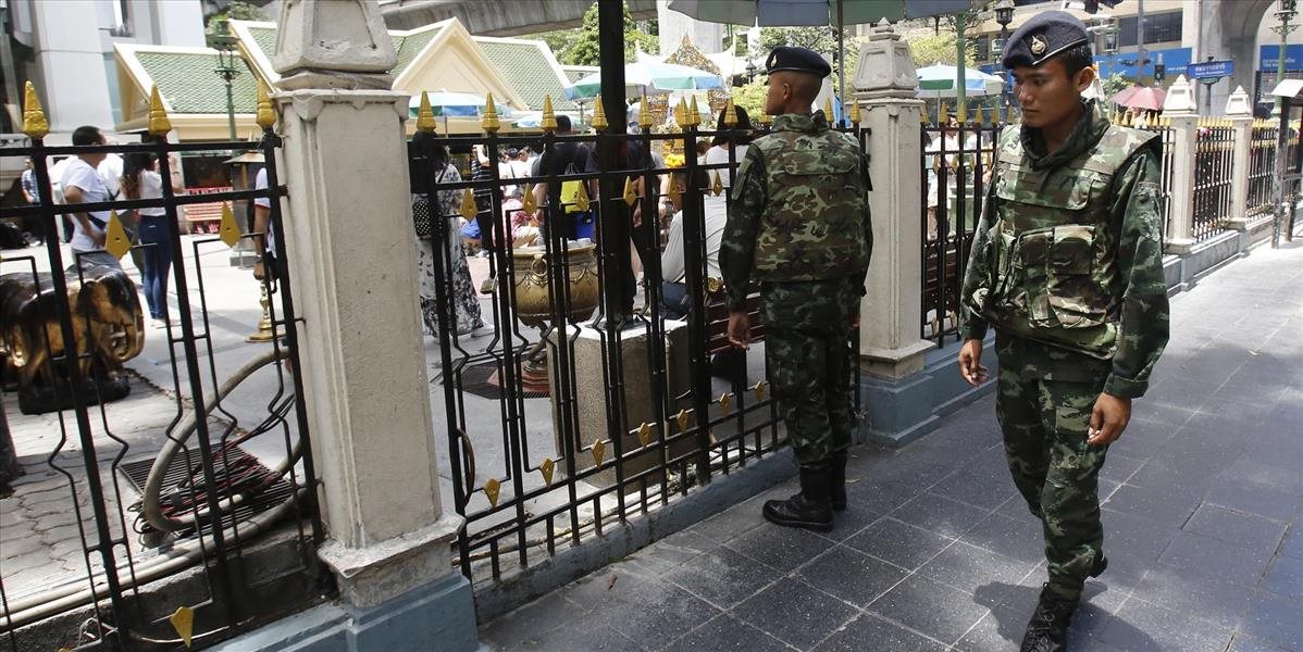 Len týždeň po výbuchu v hinduistickom chráme v Bangkoku hrozila ďalšia pohroma
