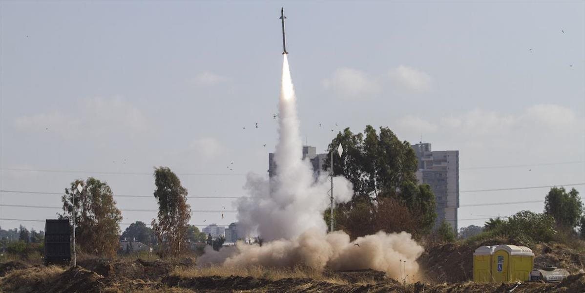 Izraelské lietadlá útočili v Gaze v reakcii na odpálenie rakety