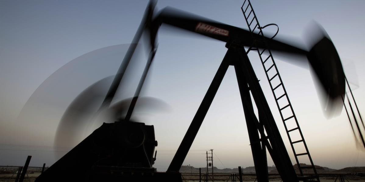 Ceny ropy vzrástli, americká WTI sa opäť dostala nad 39 USD za barel