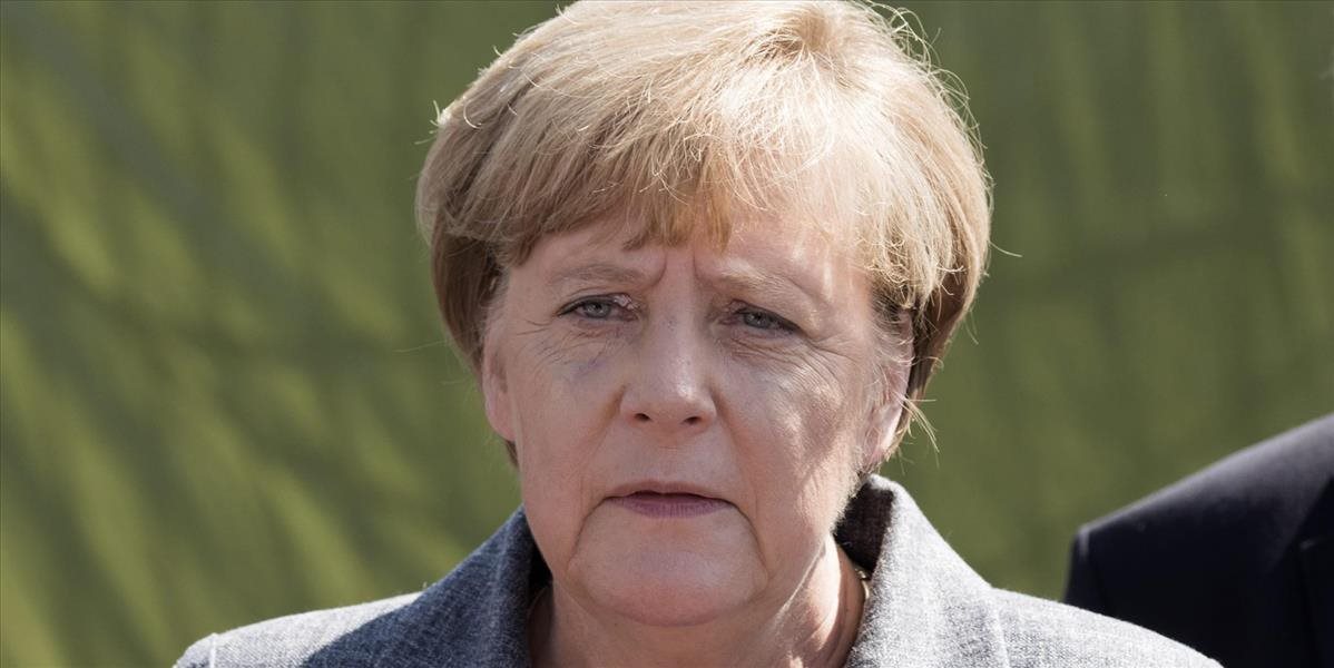 Merkelová: Lídri EÚ sú pripravení na mimoriadny summit o utečencoch