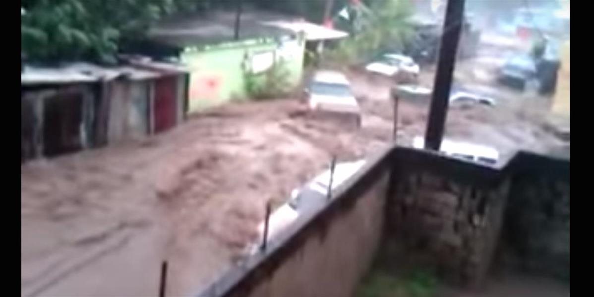 Najničivejšia tropická búrka v histórii Dominiky: Vyžiadala si 35 mŕtvych