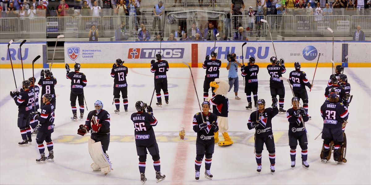 KHL: Rekordný triumf Slovana videlo historicky najmenej divákov