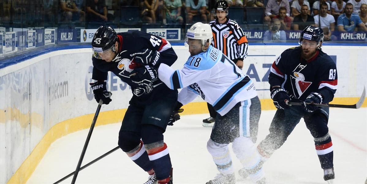 KHL: Slovan Bratislava prehral so Sibirom Novosibirsk
