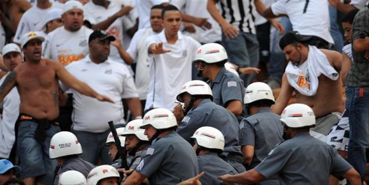 Súd v Brazílii potrestal trojicu mužov za zabitie fanúšika