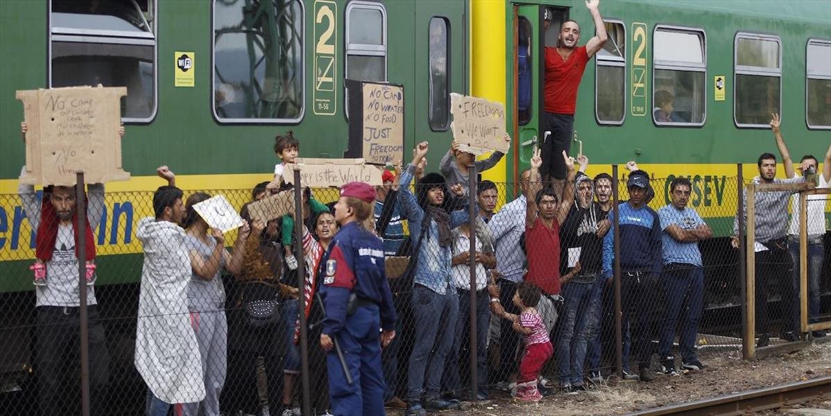 Maďarské železnice nevpustili zo Srbska dva vlaky s migrantmi