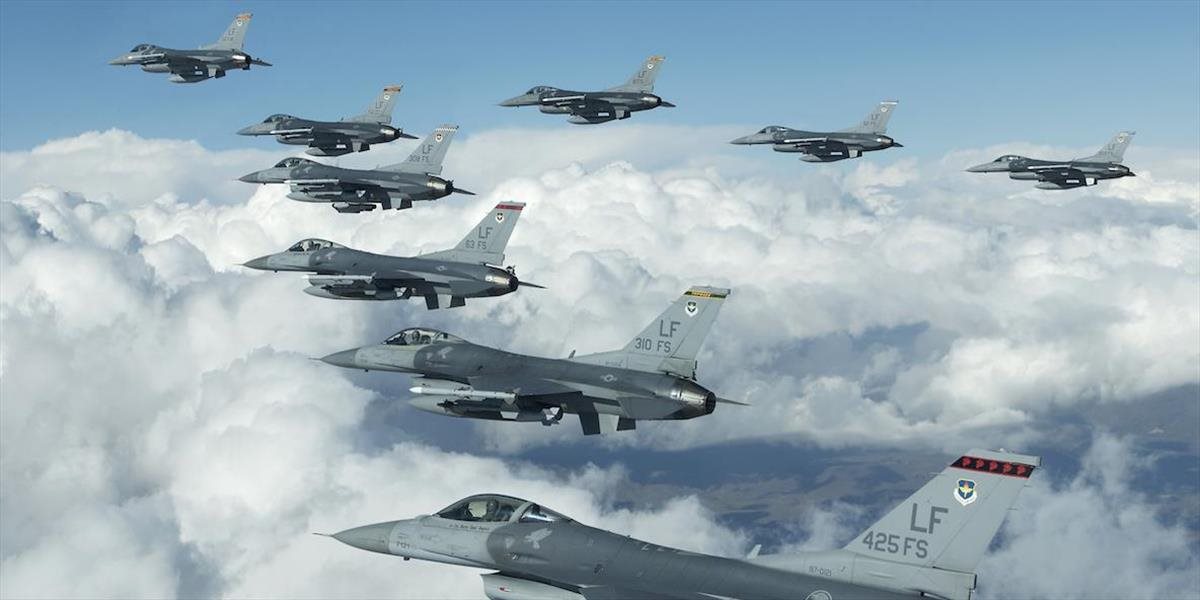 Irak po prvý raz nasadil proti Islamskému štátu stíhacie lietadlá F-16