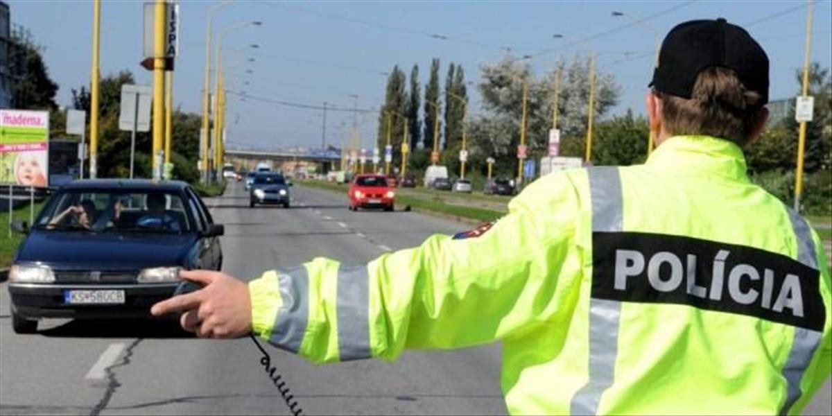 Polícia bude celý týždeň kontrolovať používanie bezpečnostných pásov a detských autosedačiek