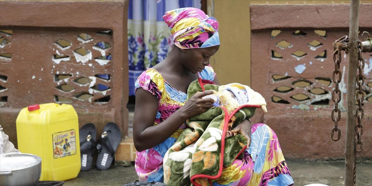 EÚ zvýšila finančnú pomoc pre deti z rodín postihnutých ebolou