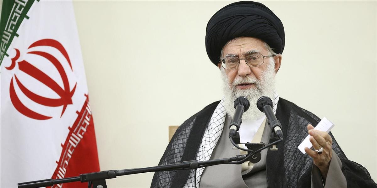 Iránsky vodca Chameneí odmietol akékoľvek rokovania so Spojenými štátmi