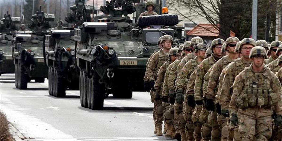 České hranice prekročil predvoj amerického vojenského konvoja, desiatky vozidiel smerujú do Maďarska