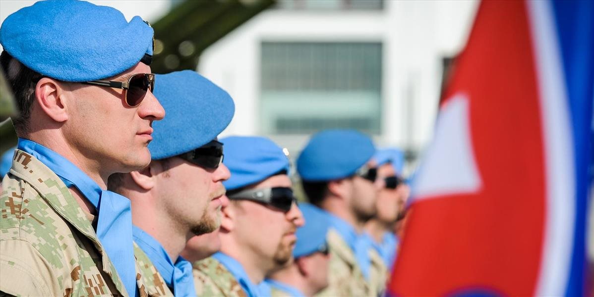 Ďalší slovenskí vojaci odchádzajú strážiť prímerie na Cyprus