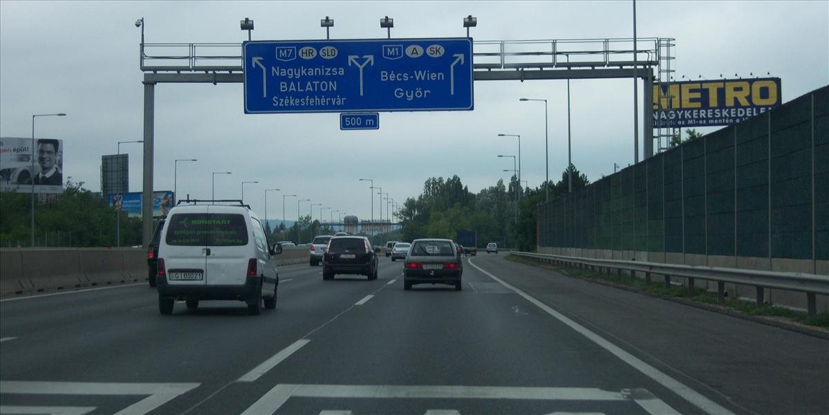Maďarská diaľnica M1 je minimálne do polnoci uzavretá