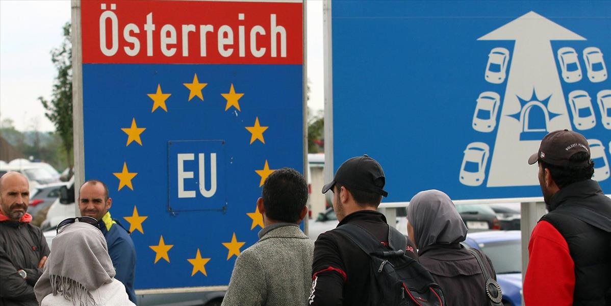 Od pondelka prešlo cez hraničný priechod v Nickelsdorfe 16-tisíc migrantov
