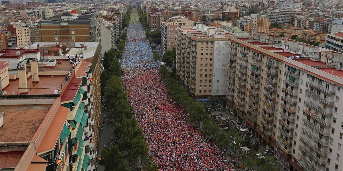 Na pochode za nezávislosť Katalánska sa zúčastnilo takmer 1,4 milióna ľudí